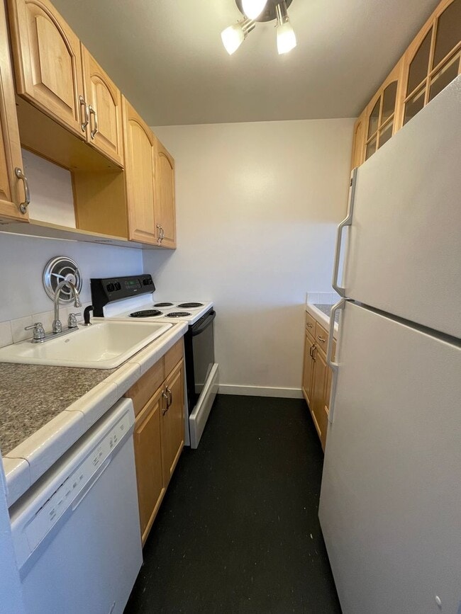 Photo - Bellevue Manor Apartements