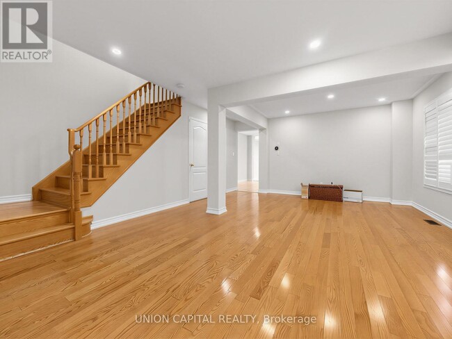 Photo - 3186 Cabano Crescent
