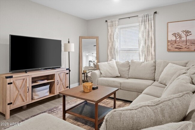 Photo - 1211 W Palomino Dr
