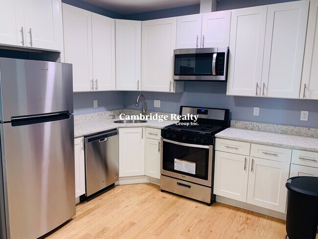 Photo - 95 Munroe St Unit 95