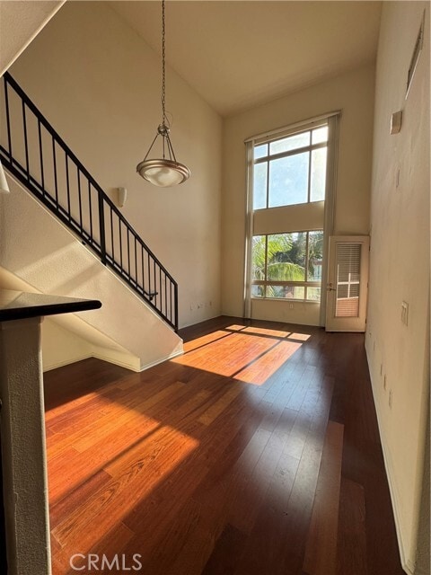 Building Photo - 100 S Alameda St Unit 435 Rental