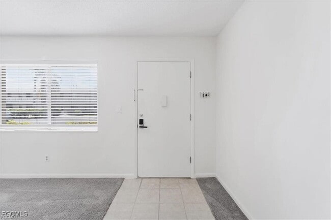 Photo - 339 Joel Blvd Unit 121