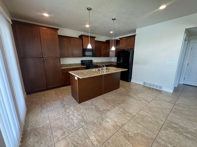 12771 Park Rim Ct