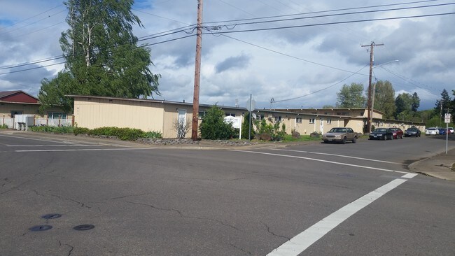 Photo - Greystone Apartments