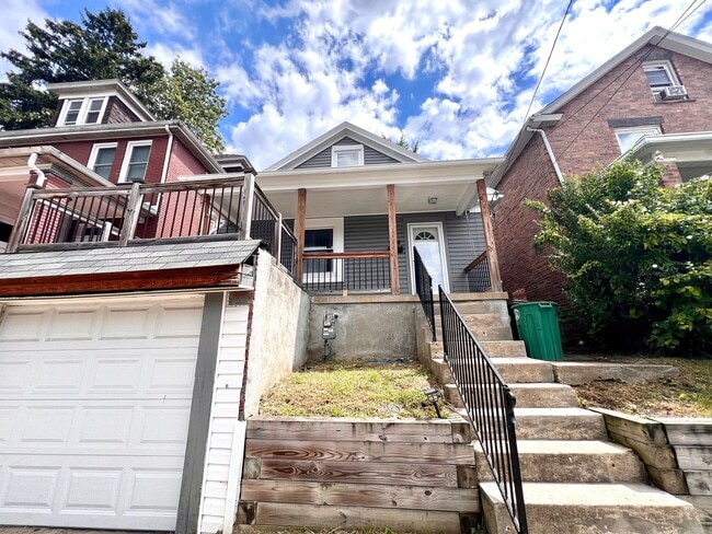 Photo - 924 Lenz Ave