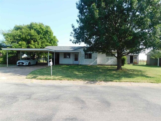 Photo - 103 Vaughn St