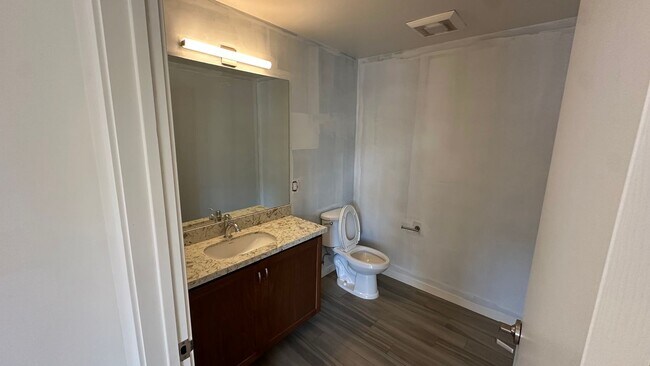Photo - Walkable Sunny West End 2b 1.5ba in downtown San Rafael Unit 209