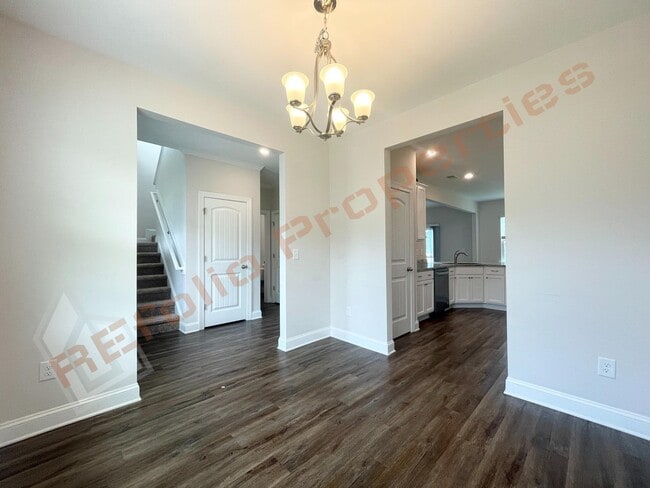 321 Quarryrock Rd