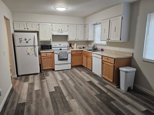 Photo - 3408-3408 Shenandoah Ave Unidad 1