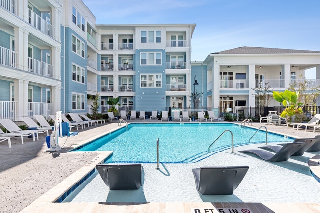 Oasis at Riverlights - Oasis at Riverlights Apartments