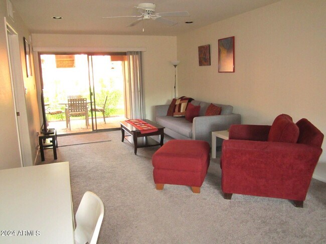 Photo - 12222 N Paradise Vlg Pkwy S Unit 106