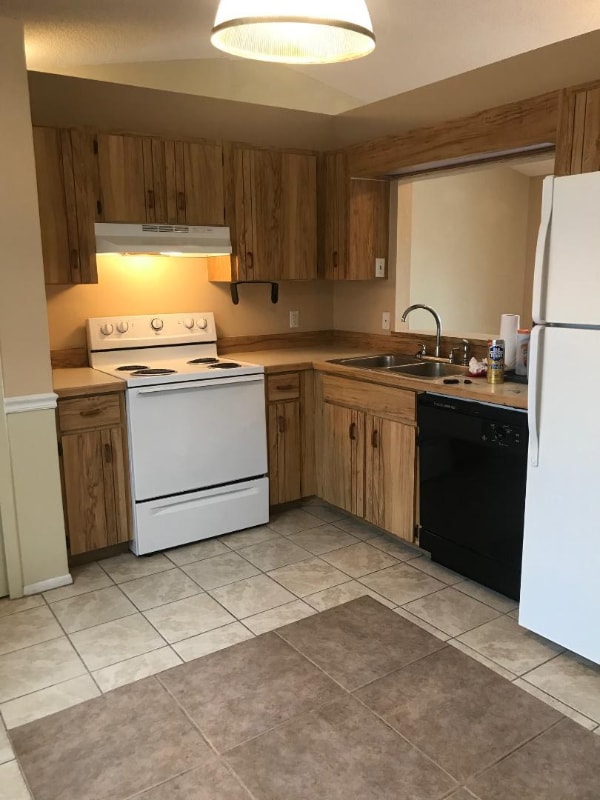 Photo - 1760 Santee Ave