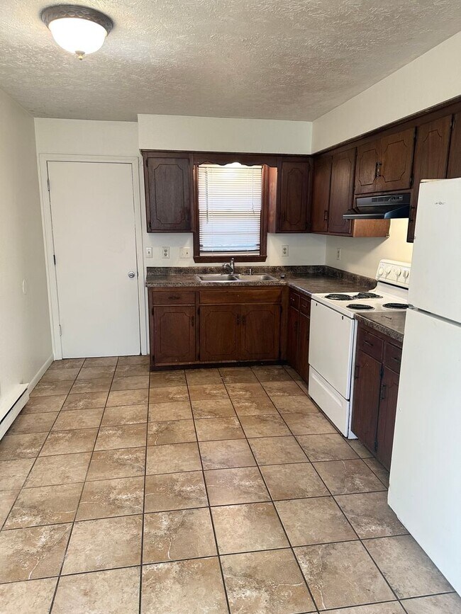 Photo - S0072-MF2-E1 Unit 415