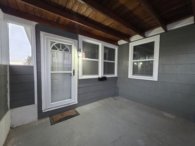 Photo - 116 Sixth Avenue