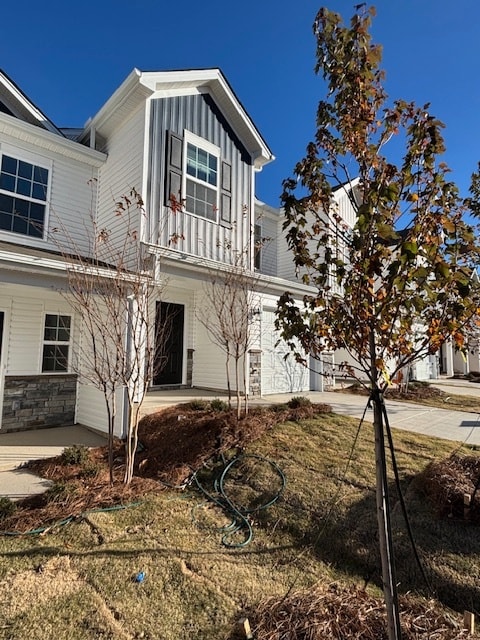 Photo - 304 Detroit Ln