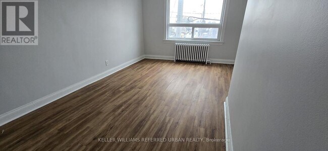 Photo - 1854 Eglinton Ave W