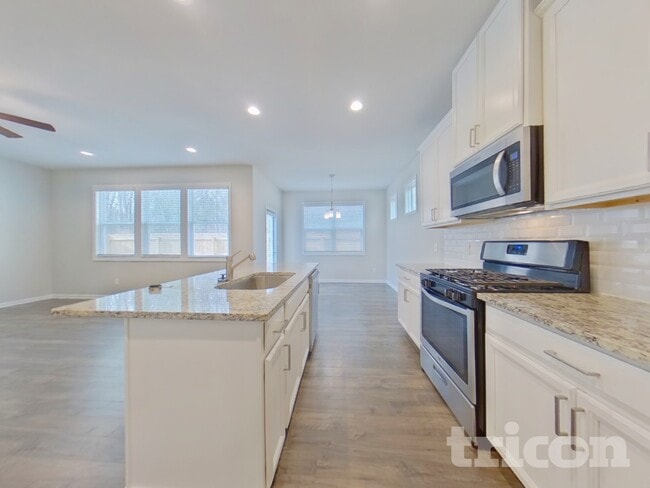 Photo - 2241 Westside Dr