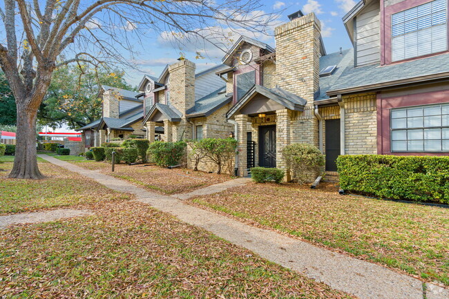 Building Photo - 10819 Crown Colony Dr Unit 22 Rental