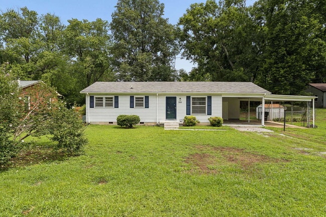 Building Photo - "Charming 3-Bedroom Retreat with Spacious Living in Murfreesboro!"