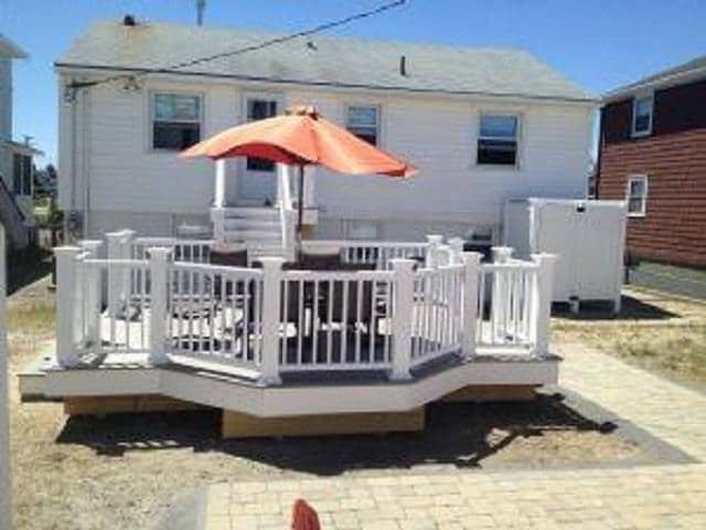 18 Lowell St