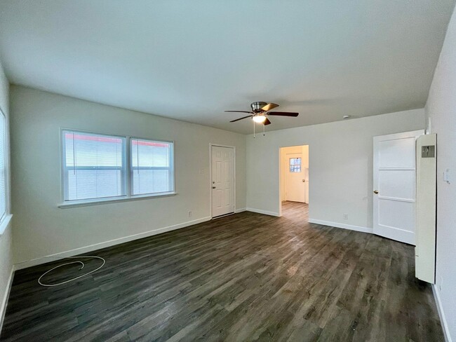 Photo - Cozy 1bd 1 ba In Los Angeles