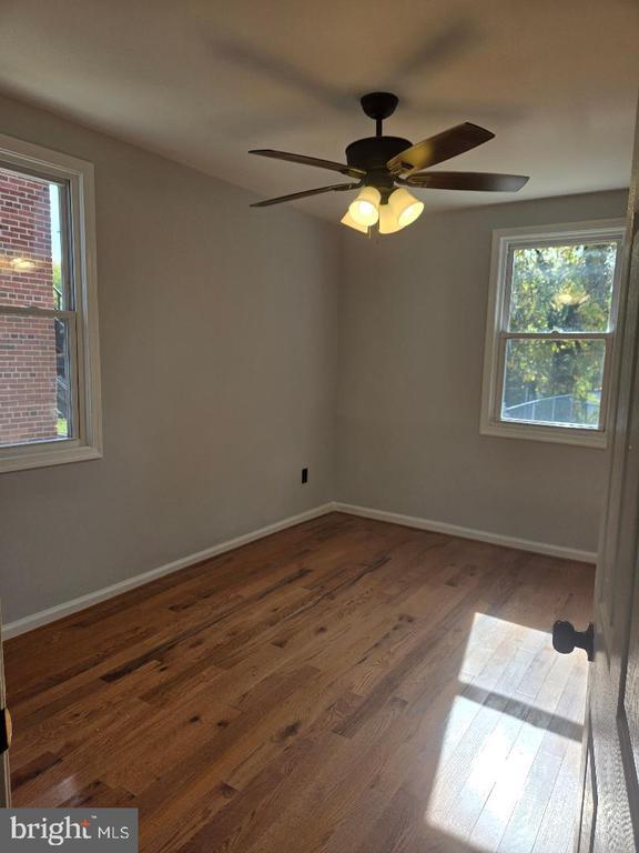 Photo - 5433 C St SE Unit 2