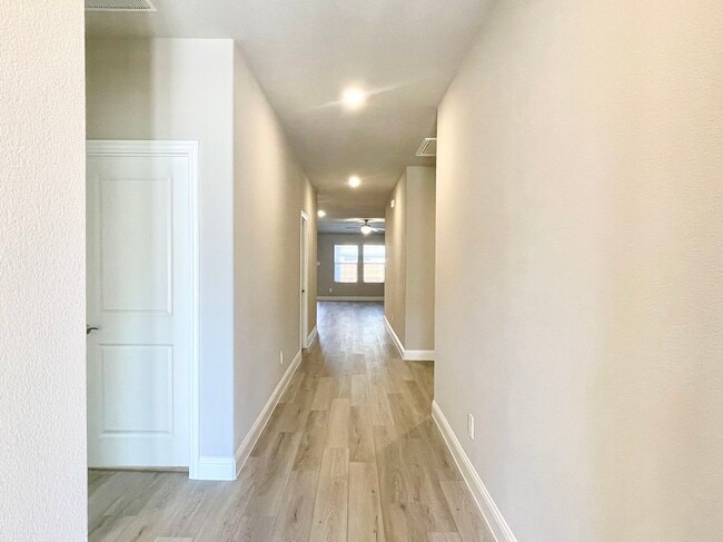 Photo - 1203 Mahogany Dr
