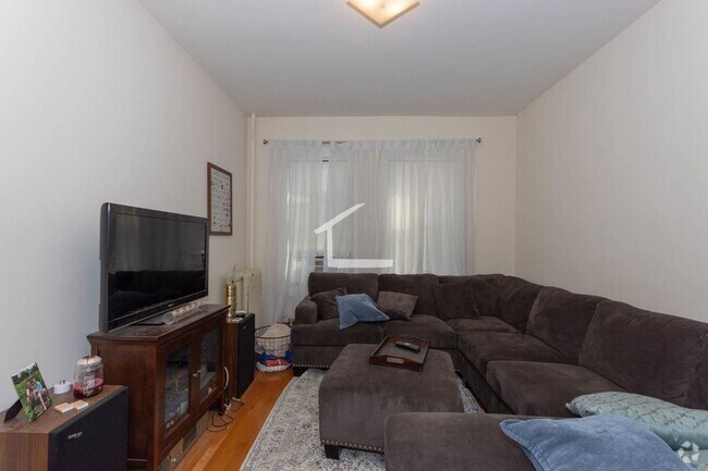 Building Photo - 4 Park Vale Ave Rental