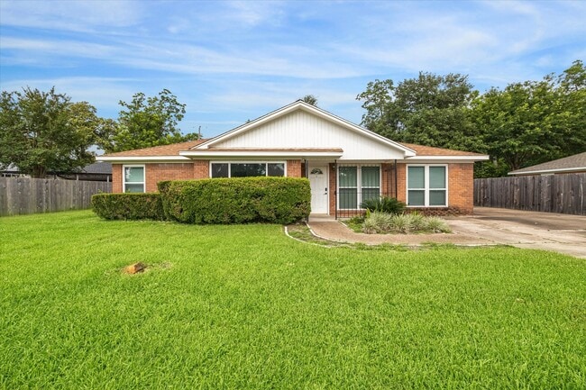 Photo - 3613 Lazy Spring Dr