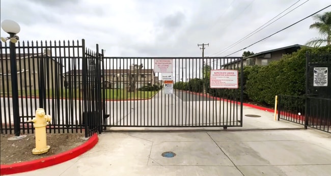 Photo - Modern Renovated 3-Bedroom Townhome in Gated Montclair Community | Pet-Friendly | 2-Car Garage | ...