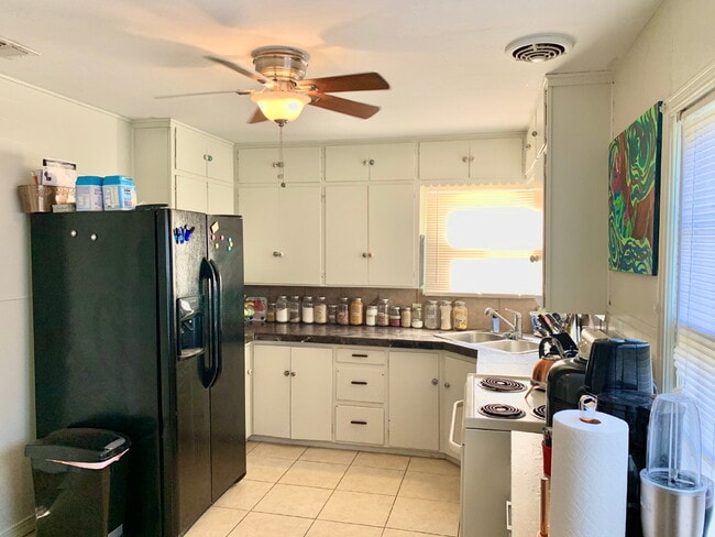 Photo - Cozy Two Bedroom - Tech Terrace! Summer 2026