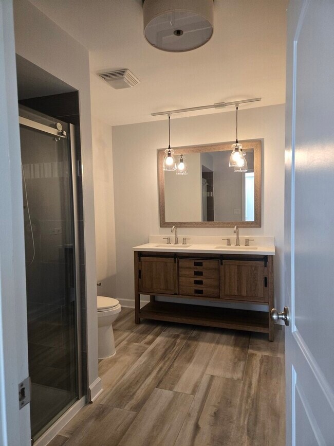 1018 Castilian Ct Condo Unit 304 Condo for Rent in Glenview, IL