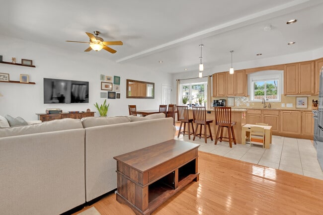 Photo - 6100 Leewood Dr