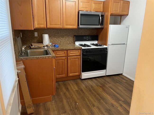 Photo - 7 N Maryland Ave