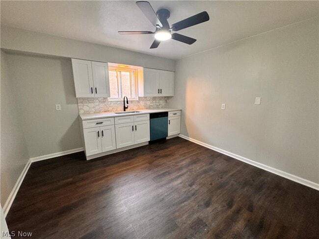 2907 Snow Rd