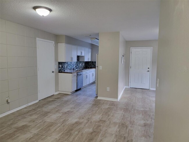 Photo - 2608 E 9th Ave