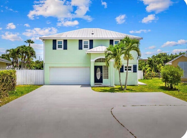 Photo - 1261 Bonefish Ct