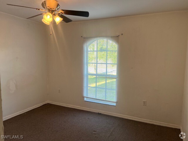Building Photo - 17417 Oriole Rd Rental