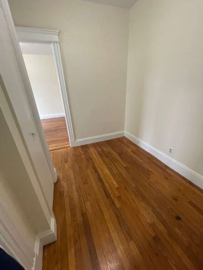 Photo - 1156 Commonwealth Ave