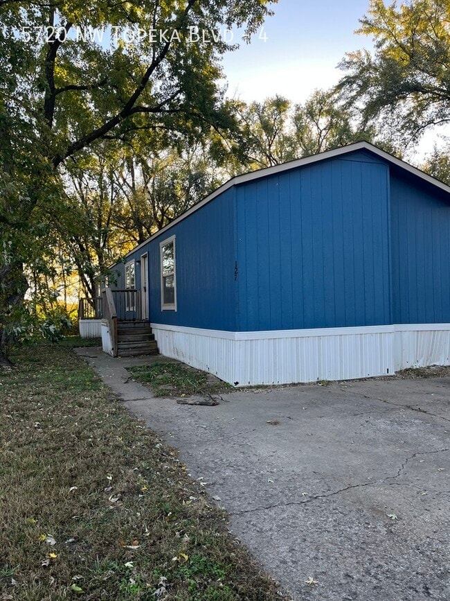 Photo - 5720 NW Topeka Blvd Unidad 4