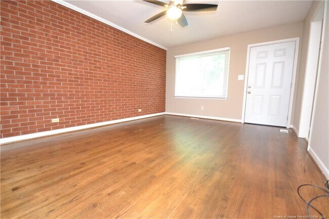Photo - 5131 Lundy Dr