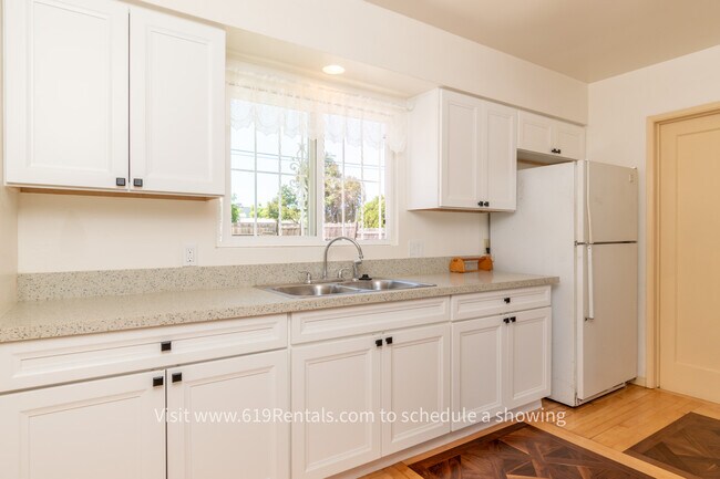 Photo - 3 Bedroom, 2 Bath House with Large Backyard