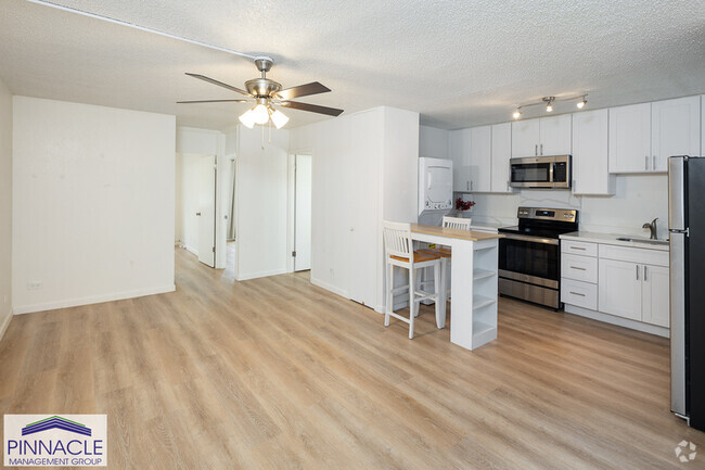 Building Photo - 47-420 Hui Iwa St. A205 Rental