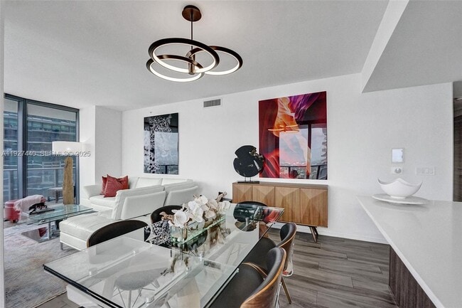 Photo - 801 S Miami Ave