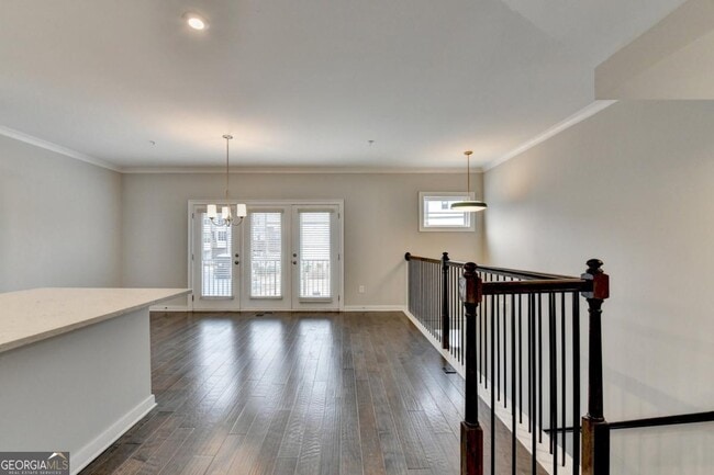 Photo - 2083 Holtz Ln