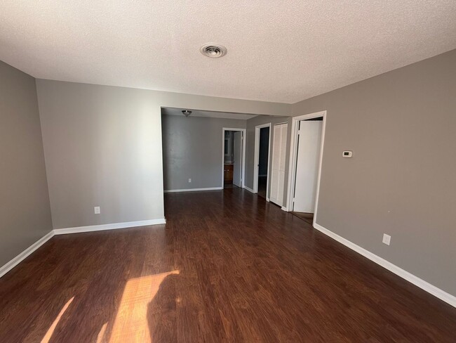 Photo - Two bedroom, 1 bath apartment in Haw River Unit A