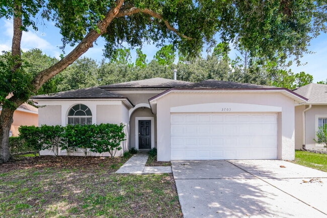 Building Photo - 3703 Cinnamon Fern Loop Rental