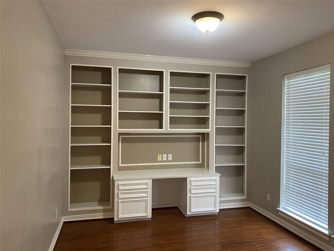 Photo - 3207 Breckinridge Ct