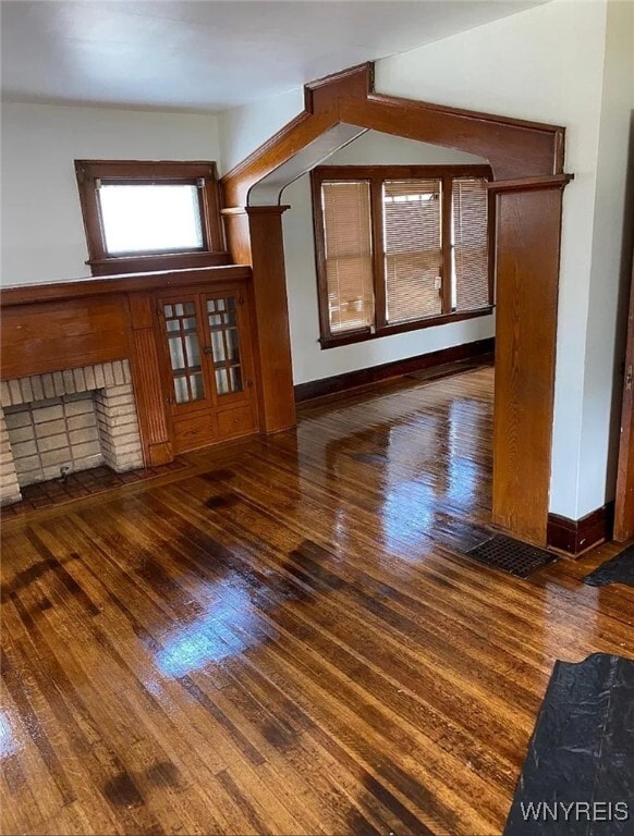 Photo - 260 Millicent Ave