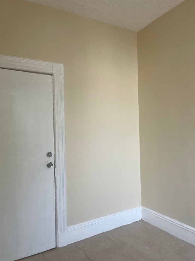 Photo - 15 Irving St Unit 2